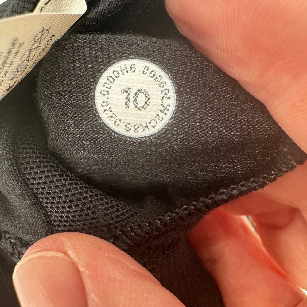 Lululemon ebb train